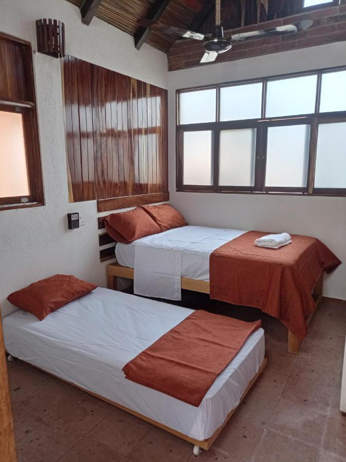 Bungalows Y Cabanas, Las Barracas De La Barra Malucano 外观 照片